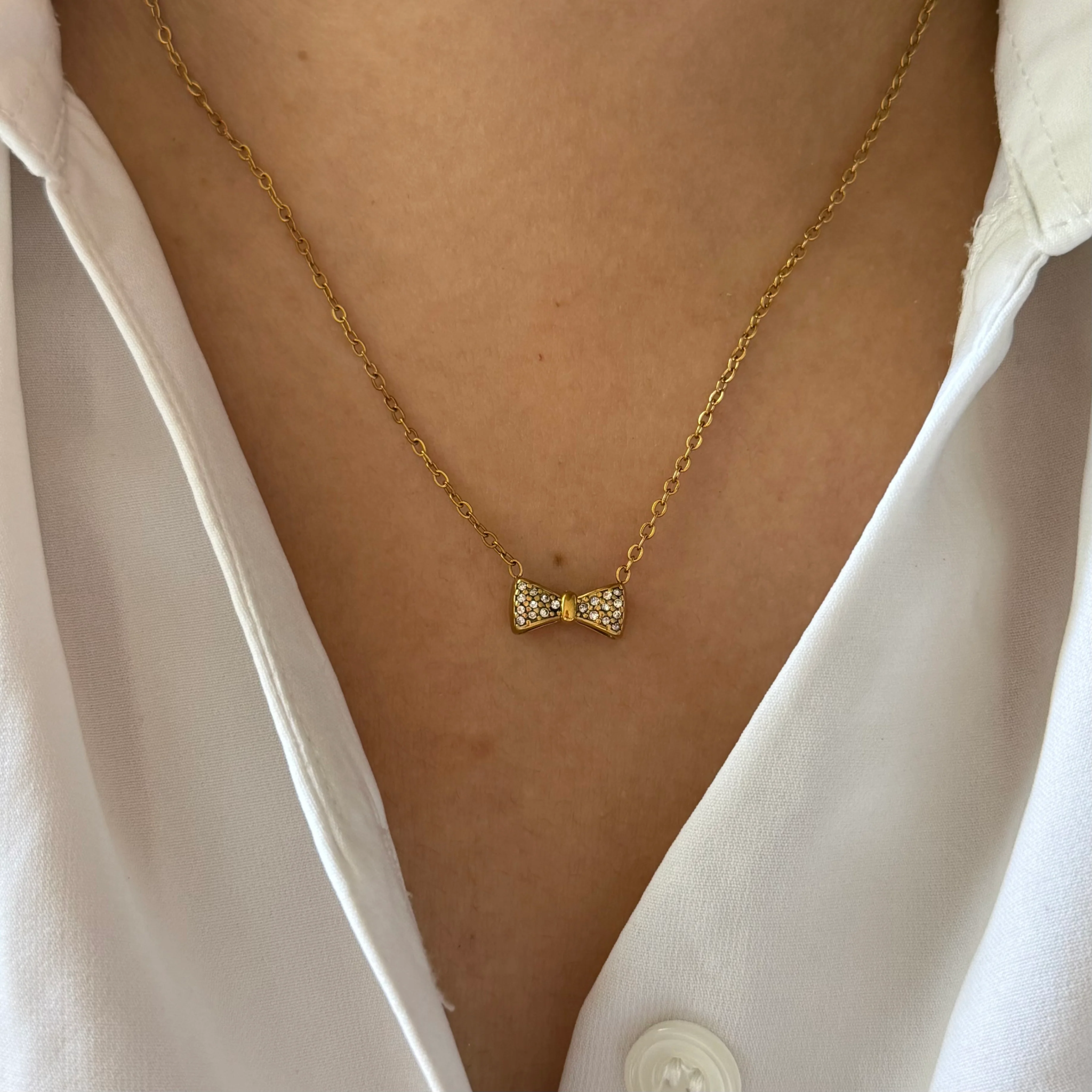 Bow Pendant Necklace